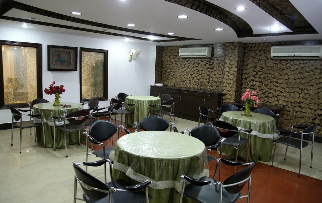 Hotel Ananda Delhi  Exterior foto